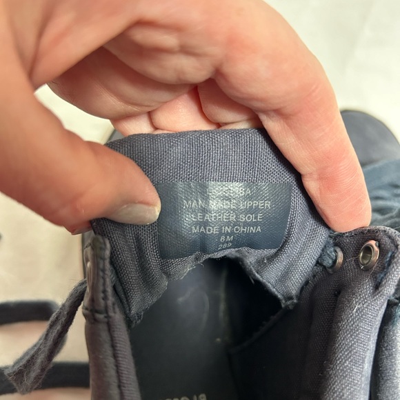 G by Guess Olisa High-Top Fashion Sneakers Women's Size 8M Blue Leather Sole - Picture 4 of 7